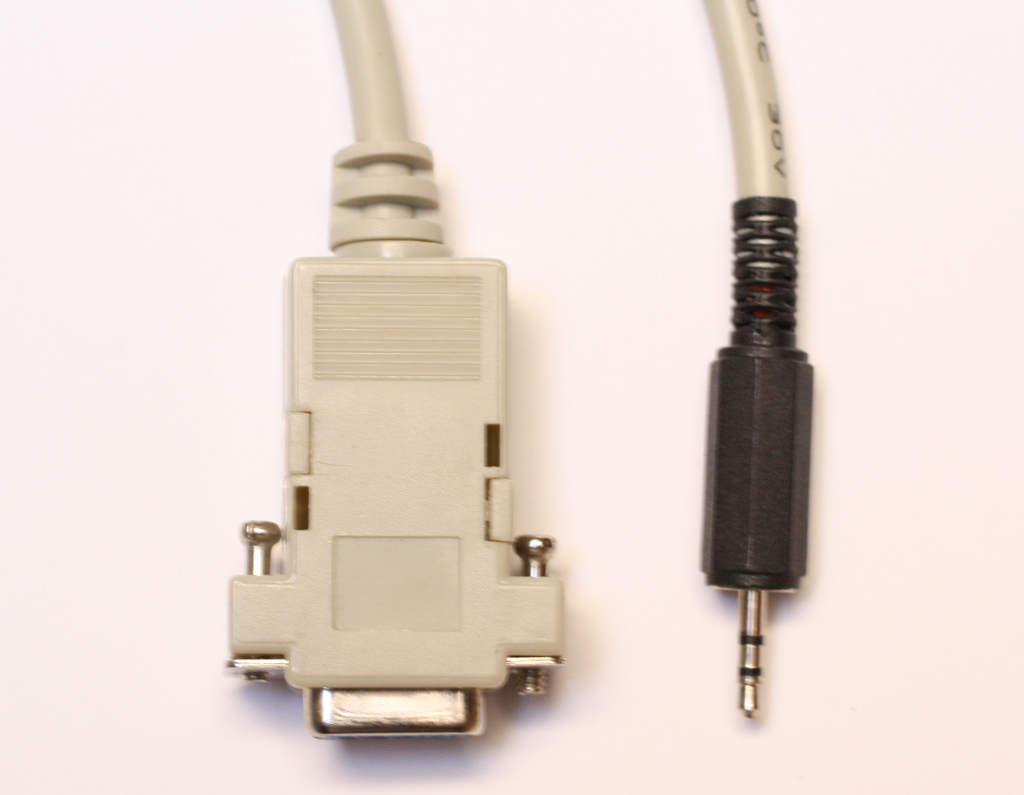 Kabel Klinke 3,5mm zu RS-232 COM-Schnittstelle